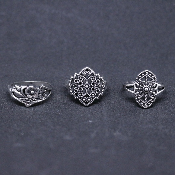 Flower Antique-style 3 Ring Set Silver Plated (b) - Picture 2 of 6